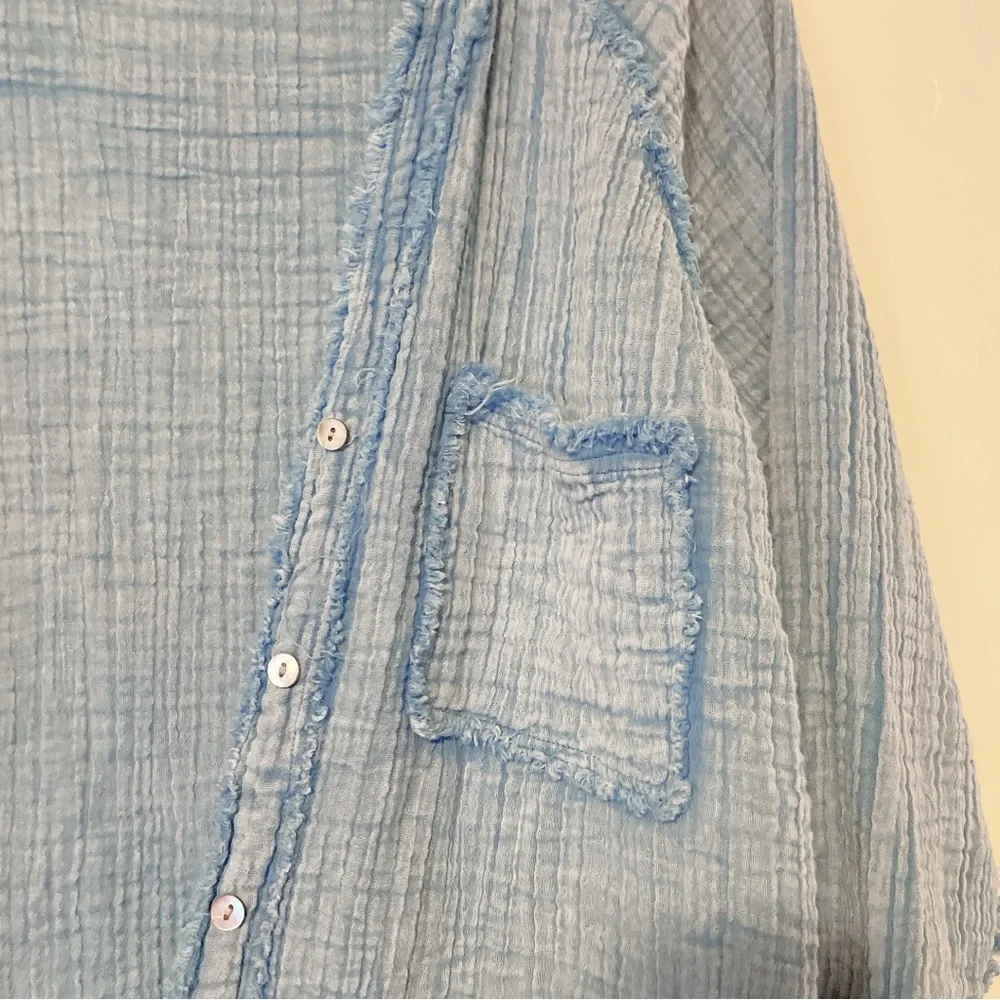 HerringStones Blue Raw Hem Button Down Blouse Size M - Picture 6 of 10